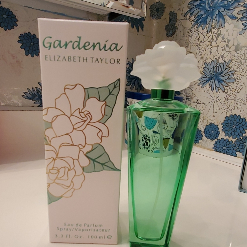 Elizabeth Taylor Gardenia